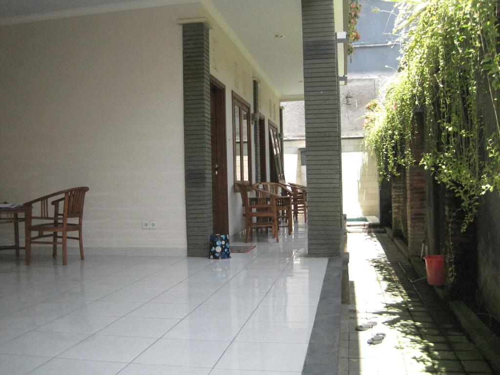 Pondok Mirah Kuta  Bagian luar foto